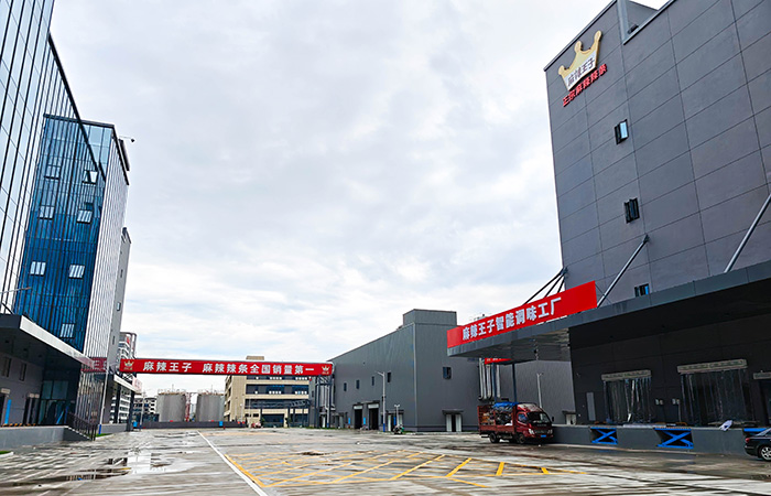 hydraulic dock levelers